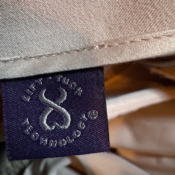 NYDJ Cream Wide-Leg Pants - Picture 4 of 5